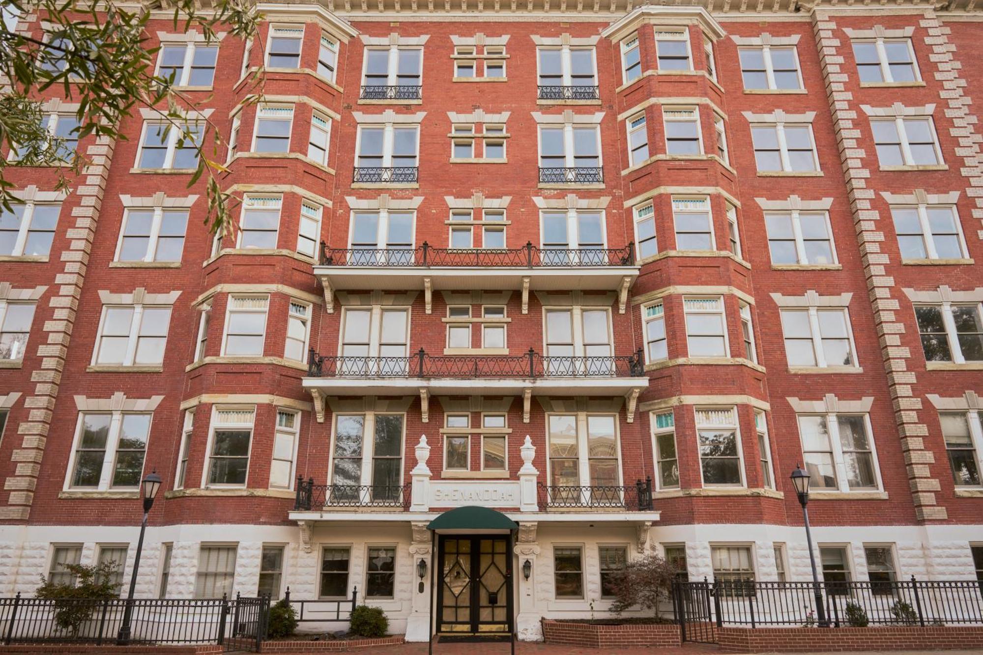 Shenandoah Mansions, An Ash Hotel Richmond Exterior photo